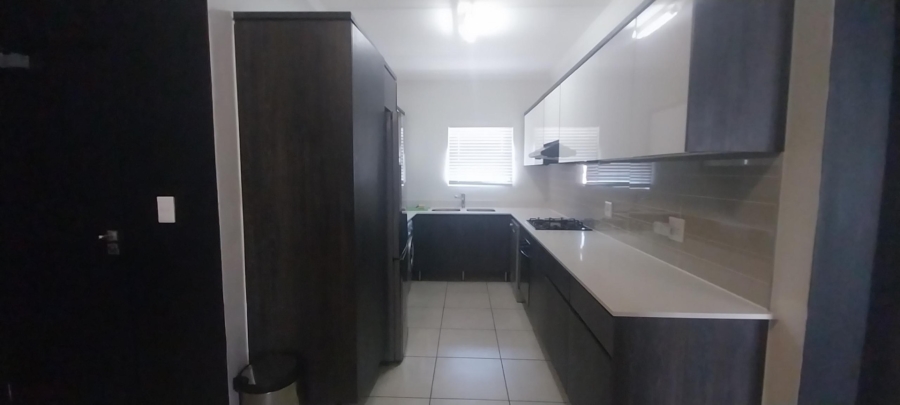 To Let 2 Bedroom Property for Rent in Parklands North Western Cape